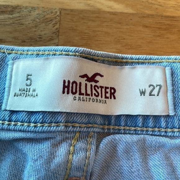 Hollister Light Wash Distressed Denim Shorts size 27 - Picture 2 of 6